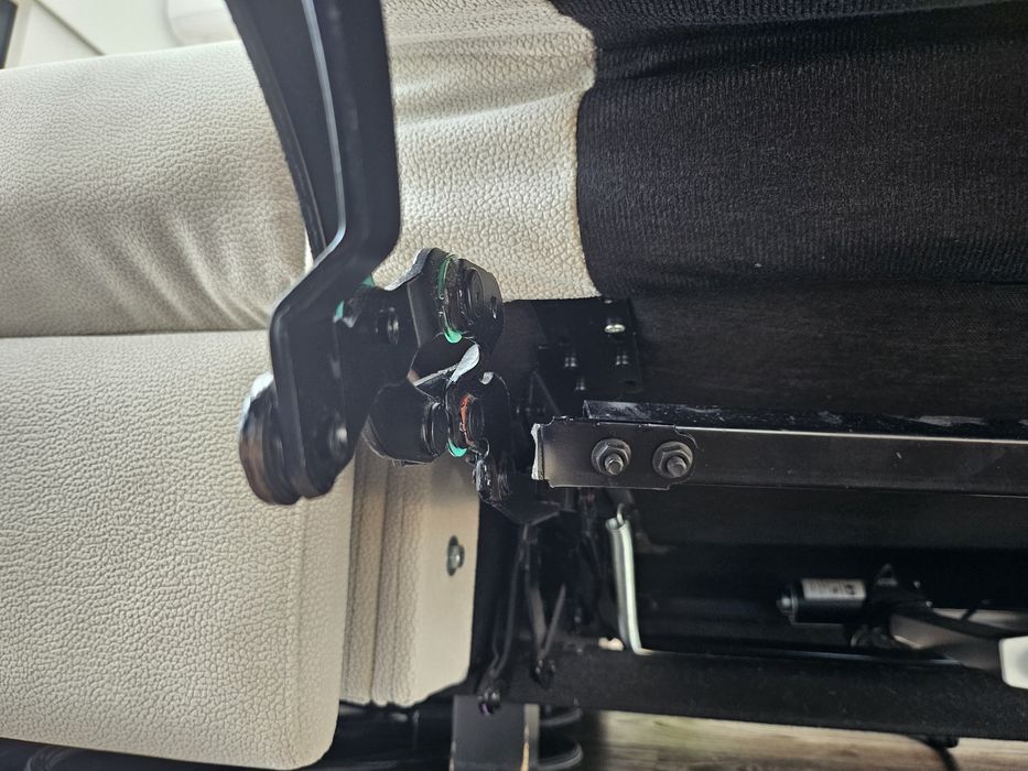 Sofá Reclinável Eléctrico/Bateria