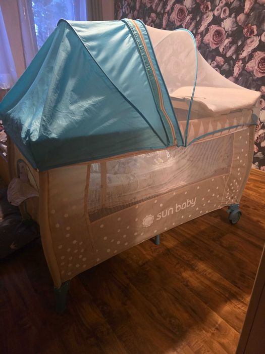 Łózeczko transportowe Sunbaby + kokon
