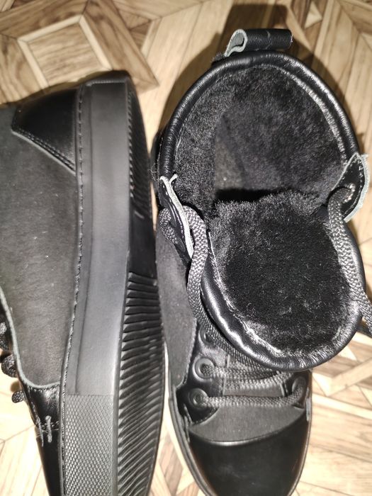 Продамо кожне взуття