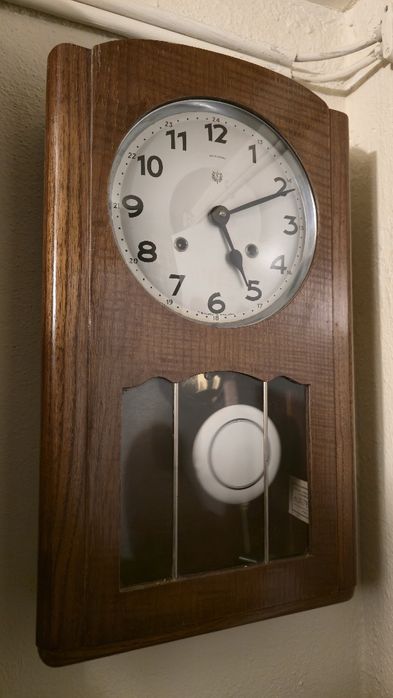 Relógio de parede REGULADORA