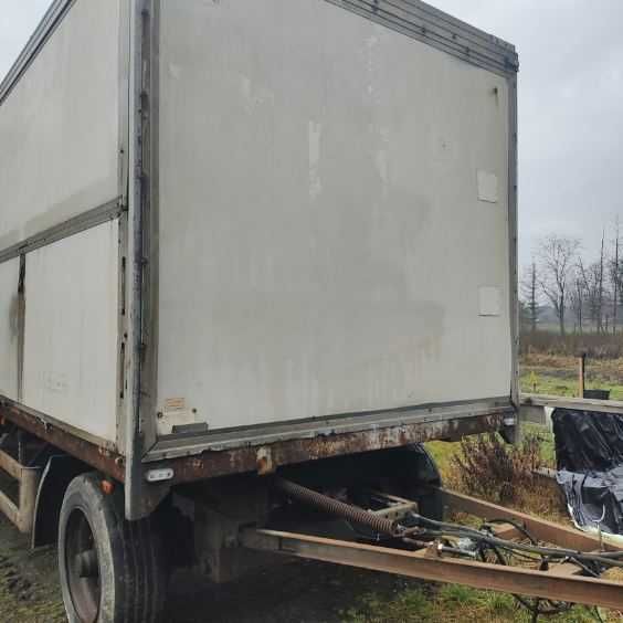 przyczepa izoterma platforma do balotów