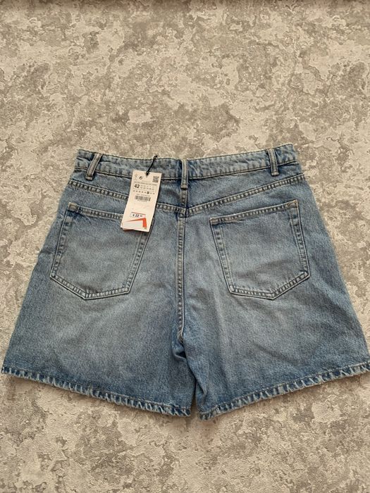Джинсові шорти Zara розмір 42