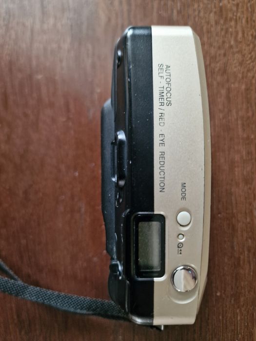 пленочный фотоаппарат Samsung Fino 35S.