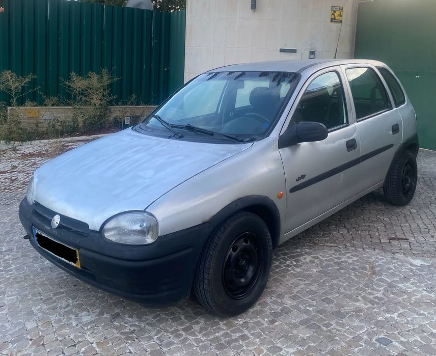 Opel corsa 1.2 pronto a circular