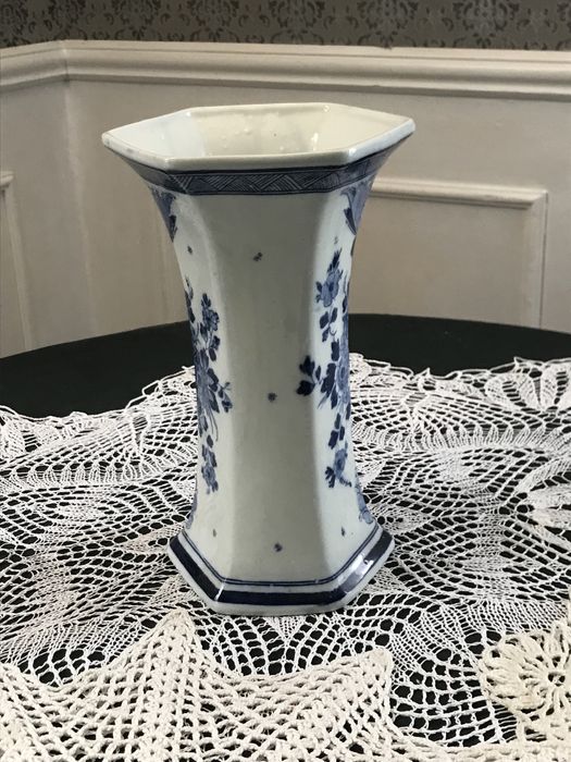 Ваза Делфт. Вінтажна ваза.