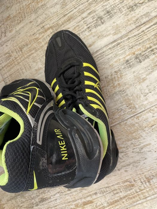 Кросівки чоловічі для роботи 41р26см Nike Air Max Torch4 originaj