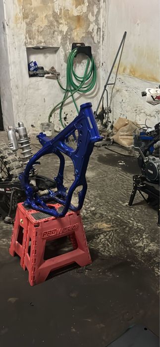 Yz 250 2t sem matricula + yz250 2t com matricula avariada
