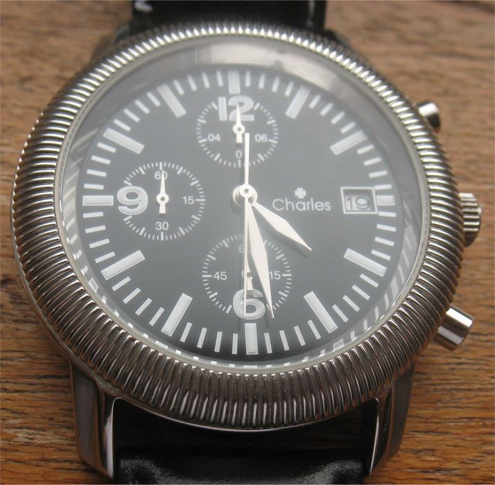 Relógio Estilo Vintage - Charles Chronógrafo (Máquina Seiko VD57B)