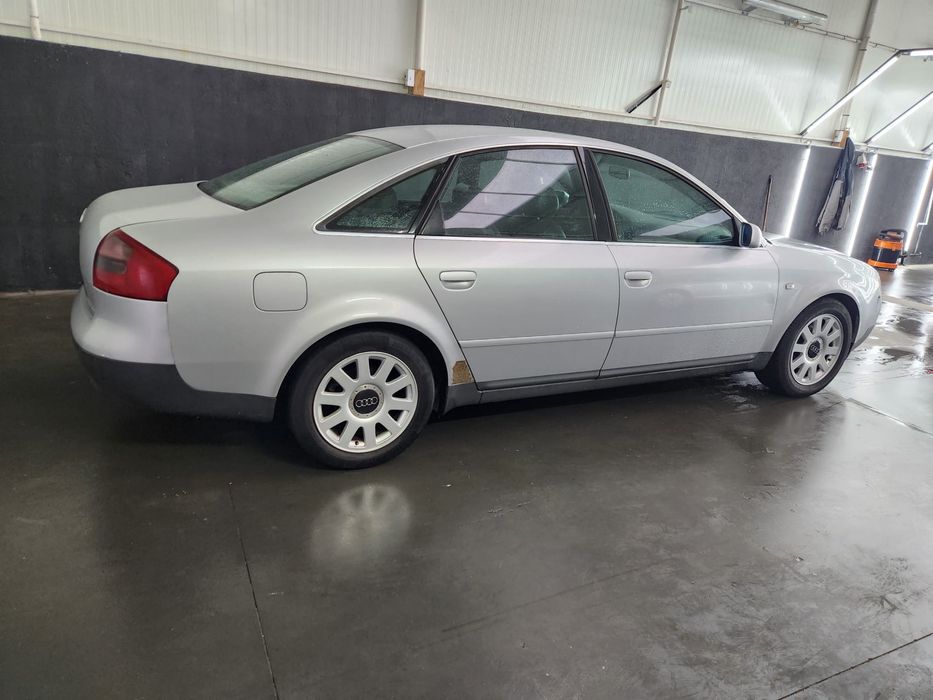 Audi A6 1999 Boas condiçoes de uso