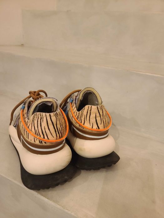 Sapatilhas Russel Matos