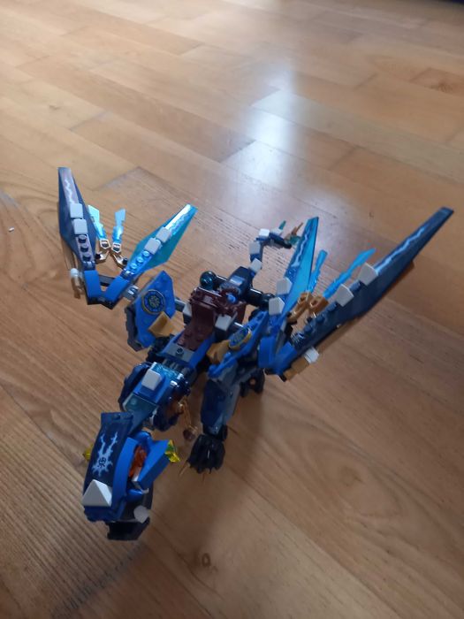 Szczegóły klocków LEGO Ninjago 70602 Smok Jaya