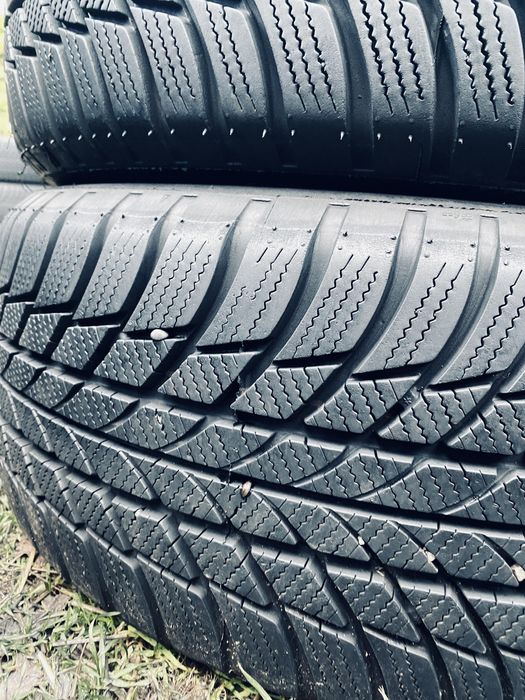 215 55 17 Bridgestone LM001 90%