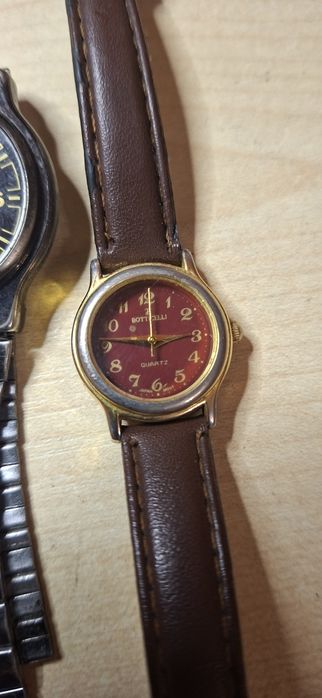 Zestaw zegarków na baterie