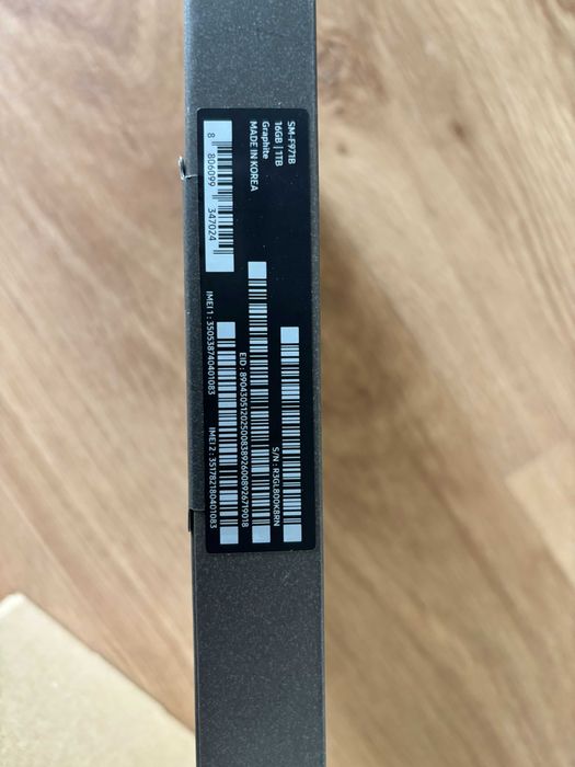 Samsung Galaxy Fold8 1TB SM-F971B