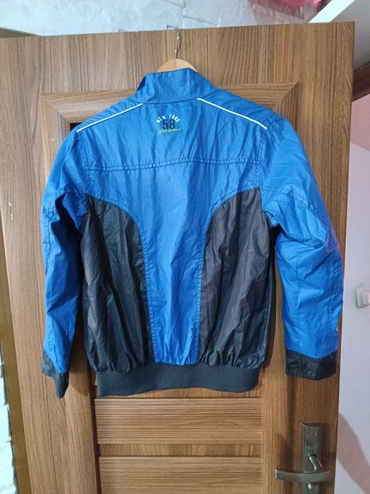 Nowa wiosenno kurteczka Rebel rozm 140-146. Wiatrówka