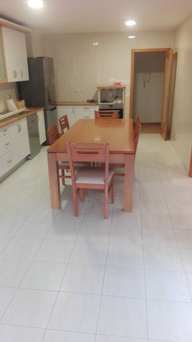 Arrenda-se T2 em Oliveira de Azeméis