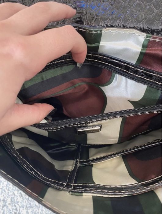 Carteira preta Guess