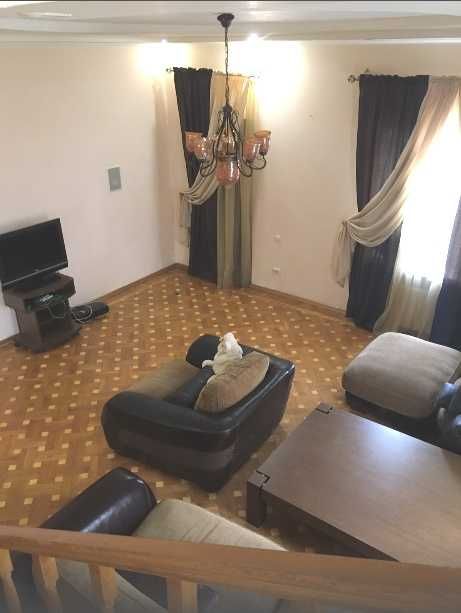 Продам будинок на 10 сотках