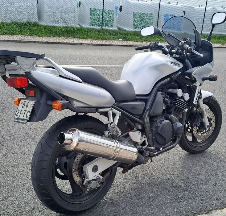 Yamaha Fazer 600cc  2002