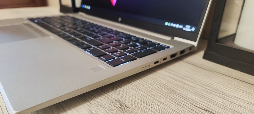 Ультрабук Hp 855 G8 i5-10го/Nvme 256Gb/ОЗУ 16Gb/UHD Graphics 2Gb