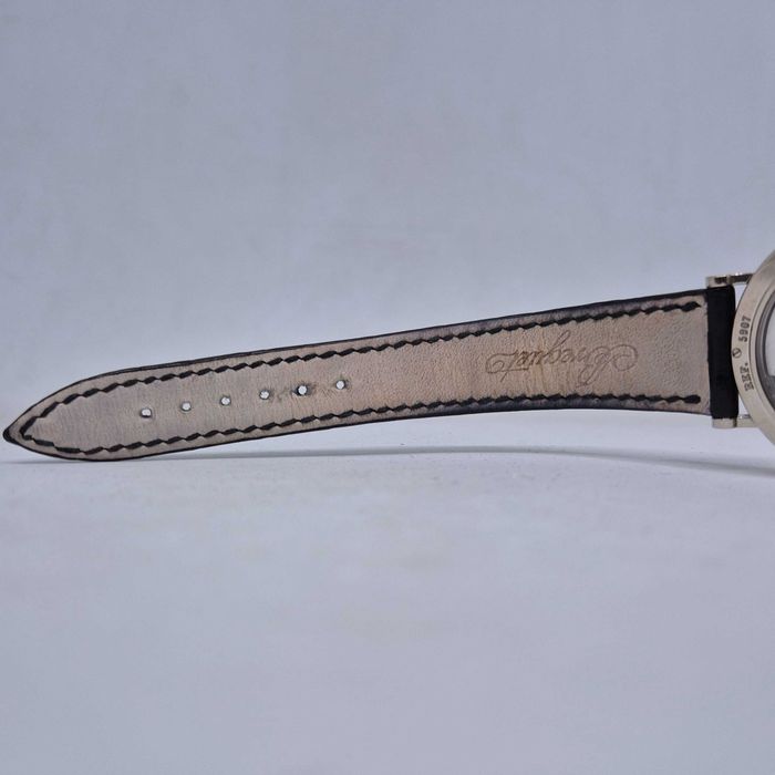 Breguet Classique 5907BB/12/984