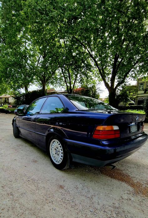 BMW 318 IS Coupé