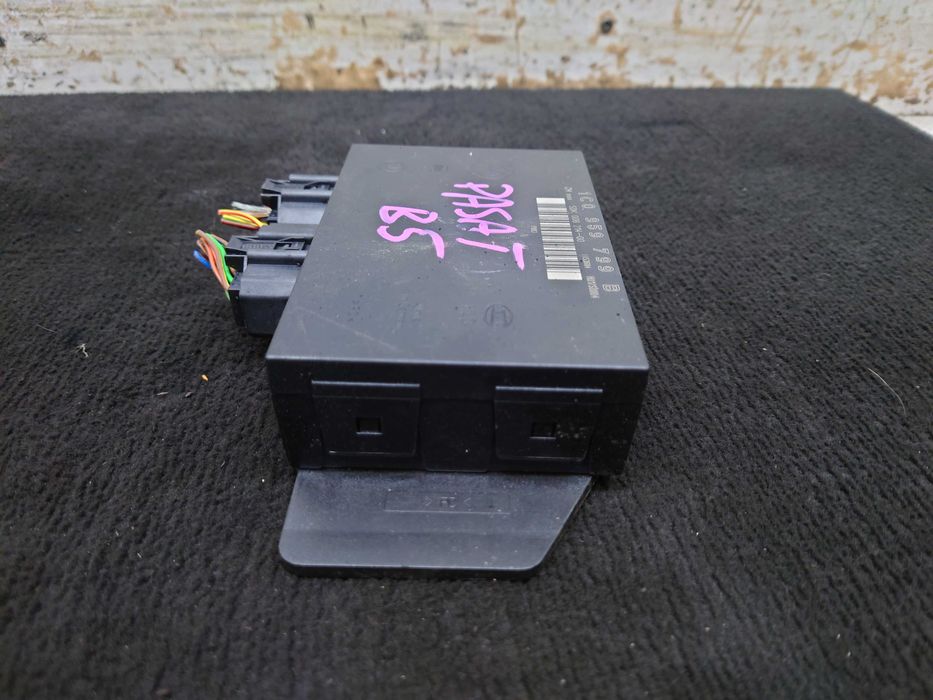 VW Volkswagen IV Passat B5 Seat Toledo Leon Moduł Komfortu