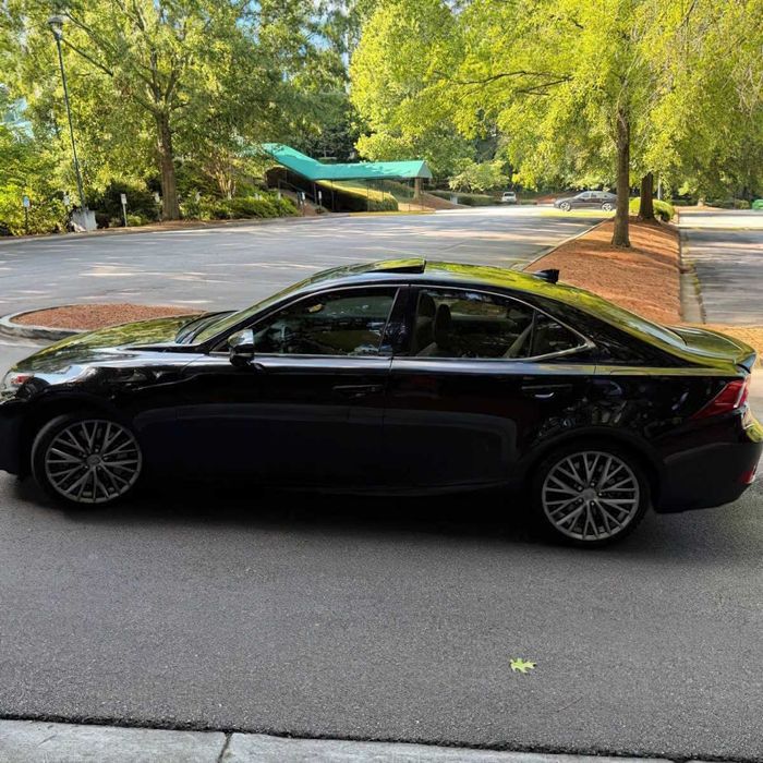 Lexus IS 300      2016