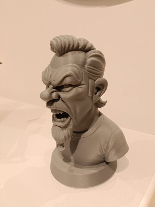 Boneco do vocalista dos Metallica