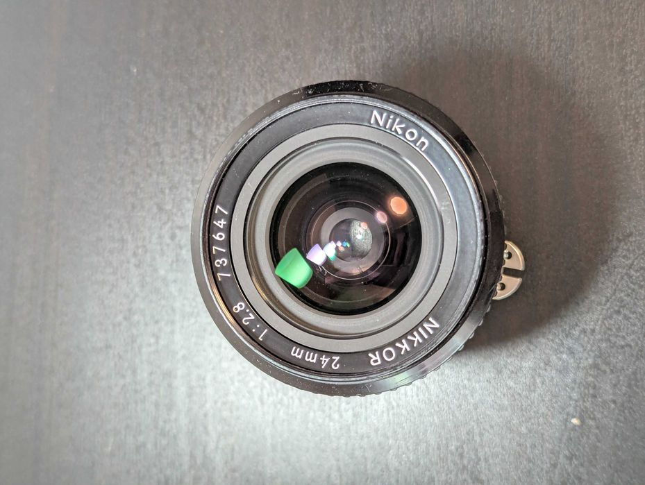 Об'єктив Nikon 24mm f2.8 AI-S