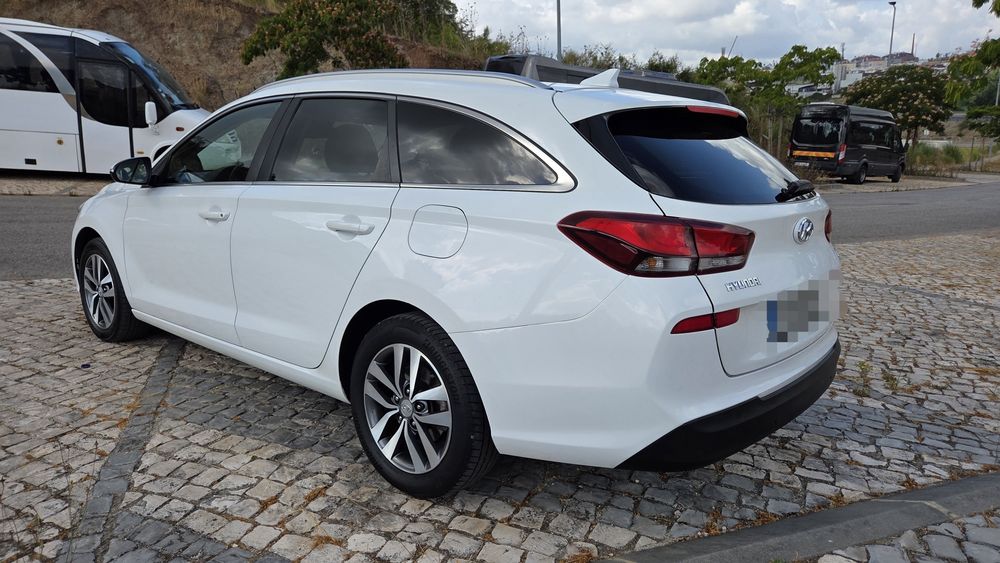 Hyundai i30 SW — fotografia 4