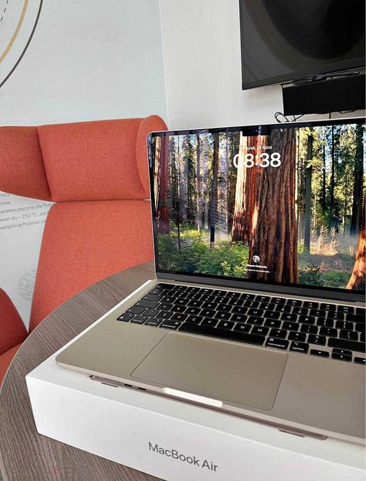 MacBook Air 13" M2 | 16GB RAM | Bateria 100% (7 cykli)
