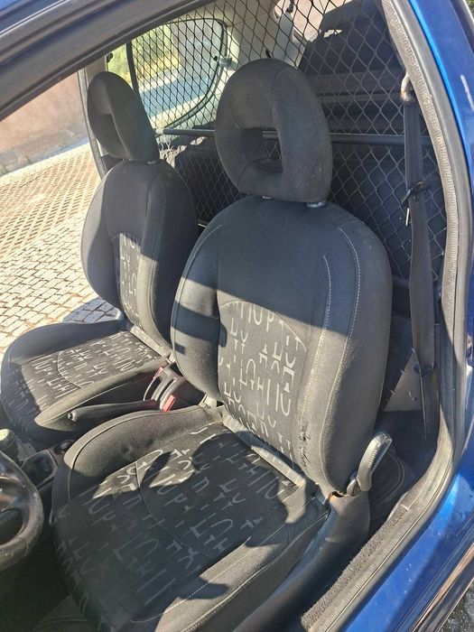 Peugeot 206 Van 2.0 Hdi, 80 cv, 2001, Boa Condição Geral