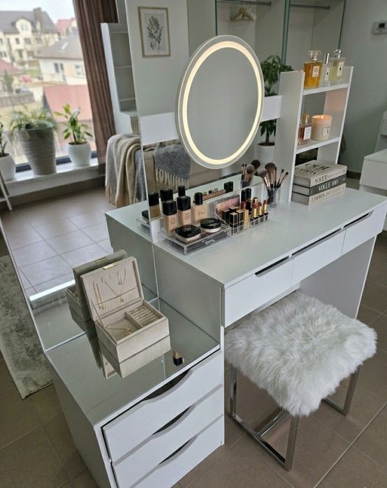 Duża toaletka kosmetyczna z lustrami i szufladami nowa