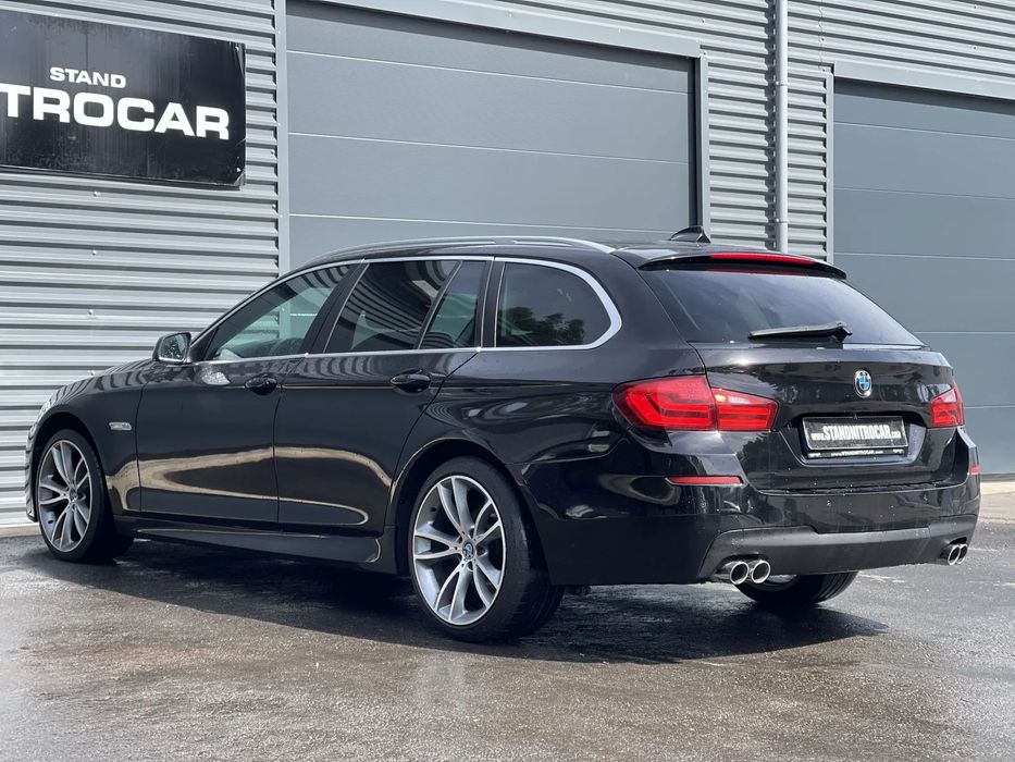 BMW 520 d Pack M Auto foto 3