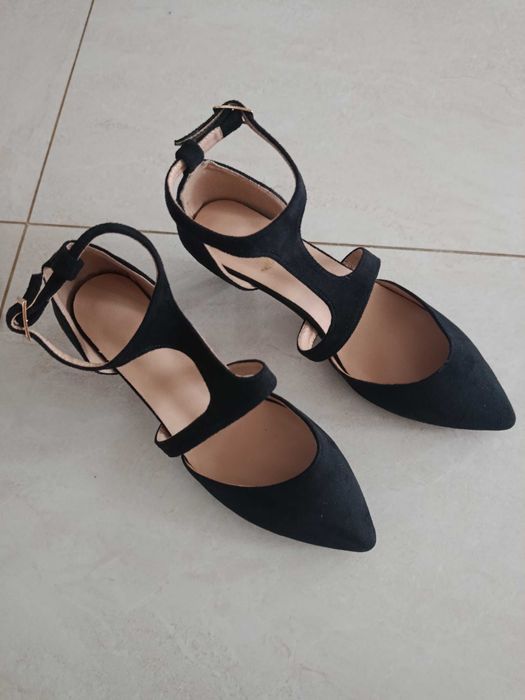 NOWE Półbuty damskie eleganckie wygodne niski obcas