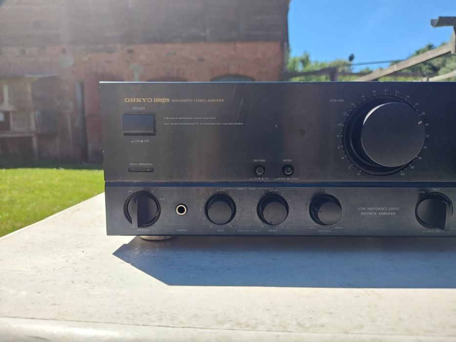Wzmacniacz Onkyo Integra A-8650