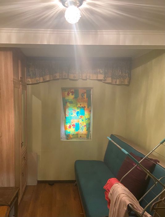 Продам невеликий будинок із зручностями, двома видами опалення