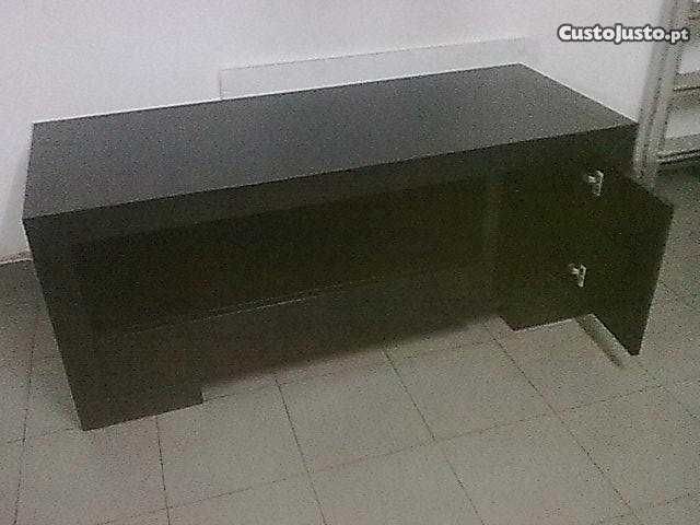 Móvel de sala baixo para TV