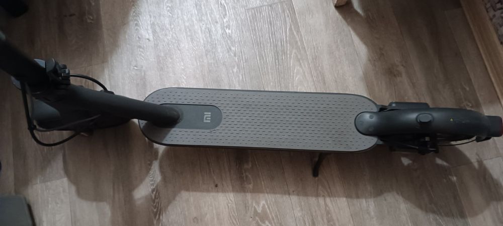 Електросамокат Xiaomi