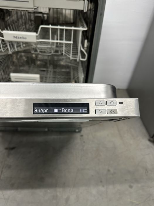 Посудомийна машина Miele G6360 SCVi  81см