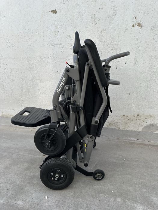 Cadeira de rodas eletrica