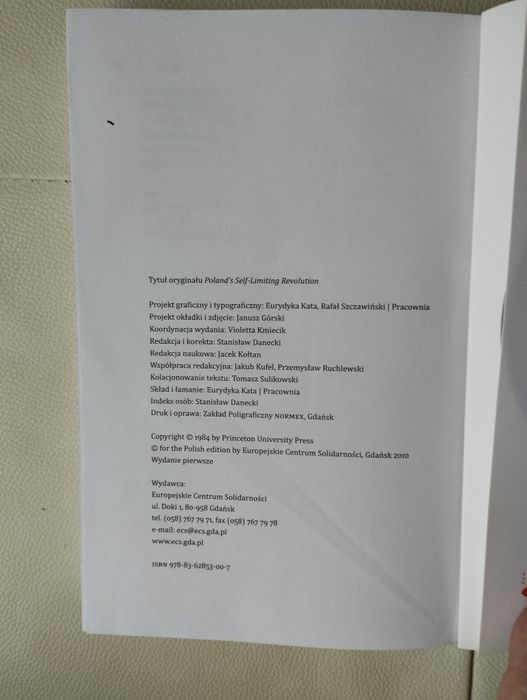 Staniszkis samoograniczająca się rewolucja