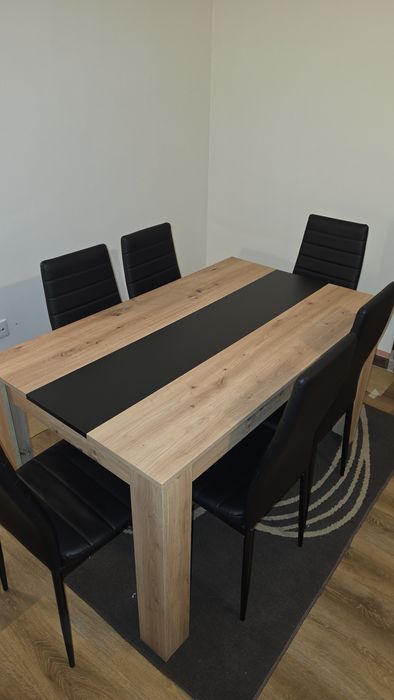 Conjunto Mesa de Jantar com 6 cadeiras