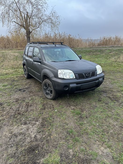 Продам Nissan X-Trail 2,2 дизель