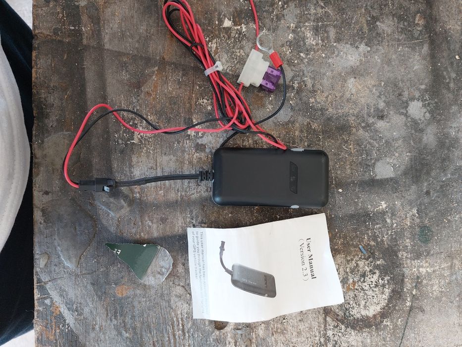 Localizador GPS para carro ou mota