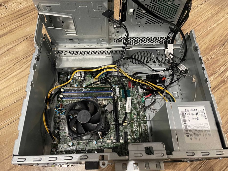 Komputer Lenovo IdeaCentre 720 i3-8100/16GB DDR4/1TB HDD