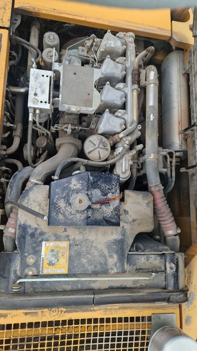 Koparka kołowa Liebherr A900C 2005, Podpory, Centralne smarowanie VAT