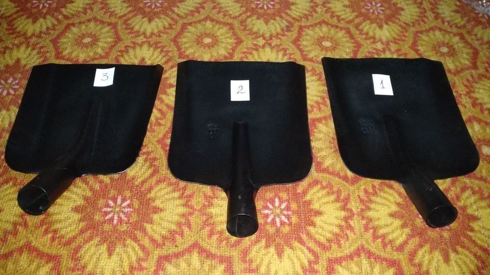 Лом, лопата для хозяйства