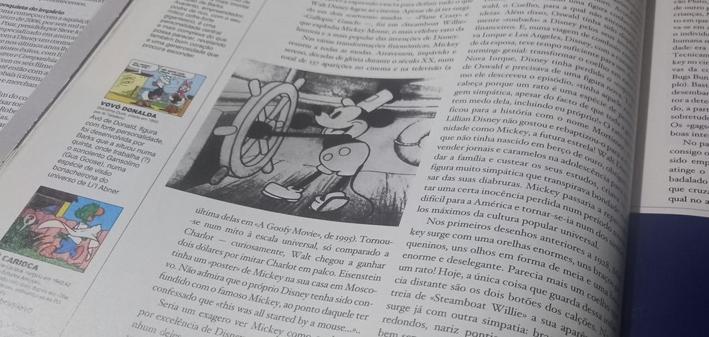 Rato Mickey na capa de RevistaExpresso de 2001 mais